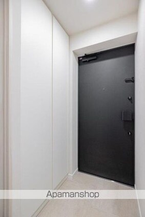 ユーレジデンス目黒東山[1LDK/40.45m2]の玄関