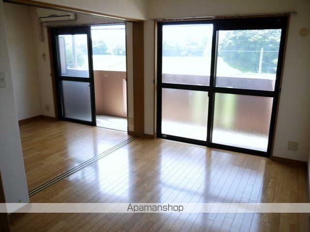 グラートマンションの内装写真