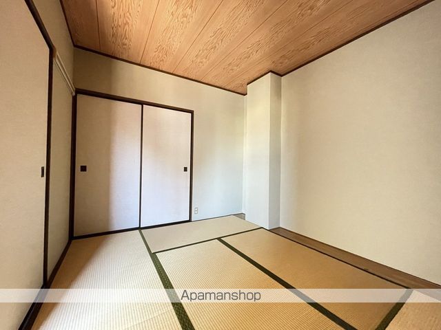 コスモハイツ岸田の内装写真