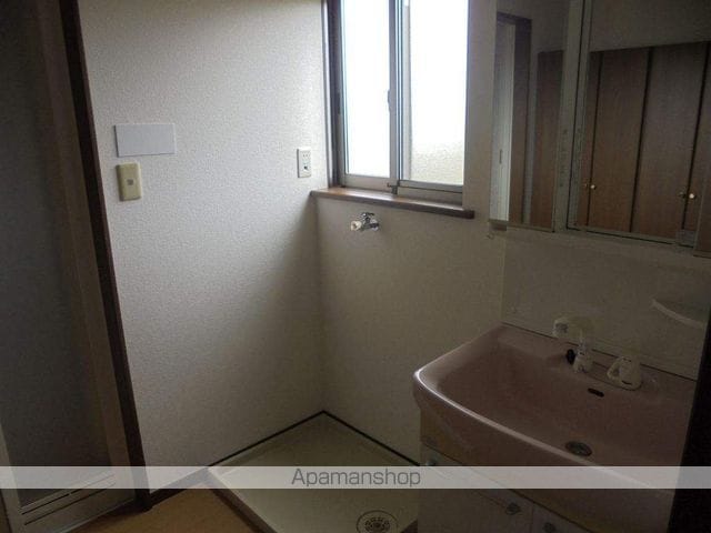 detached 福島県双葉郡富岡町大字仏浜字西原182-1
地図を見る