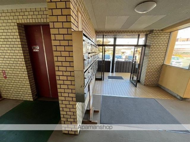 大木マンションの玄関写真