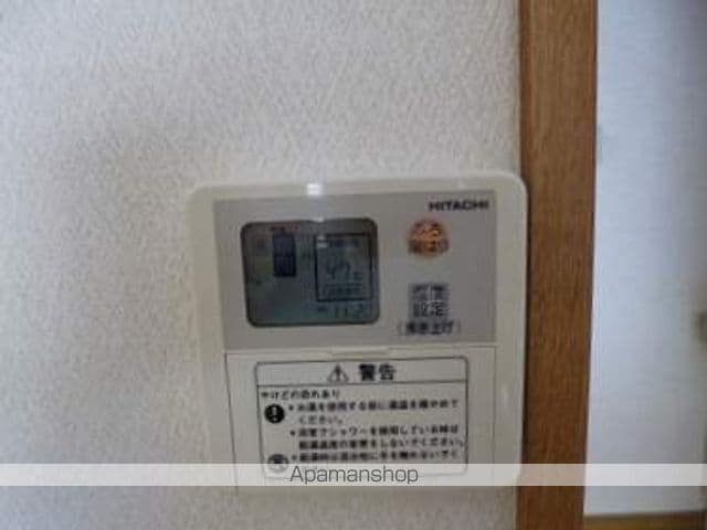 ヒルサイド露越の内装写真