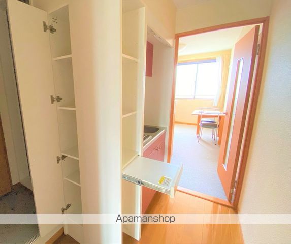 レオパレスＢＡＬＺＡＣ[1K/28.02m2]の収納