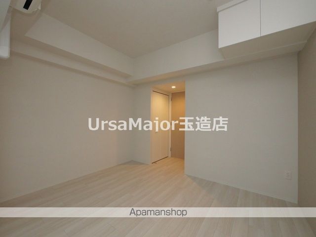 コンフォリア・リヴ大阪本町の内装写真