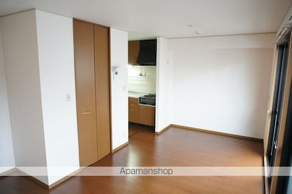 エミネンス野上　Ａ棟[1R/33.7m2]のリビング・居間