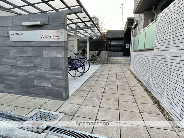 ベルクレール南田辺の玄関写真