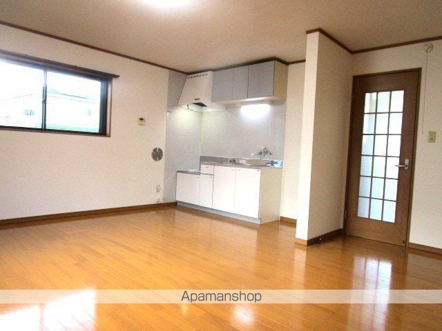 リバートゥルース大沢IIH棟の内装写真