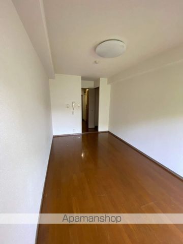 ヒルズ西赤坂の内装写真