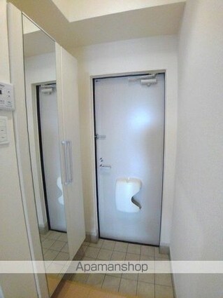 モンレーブＭ[1K/31.65m2]の玄関