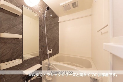 ベルシオン東古松[1R/29.4m2]のバス