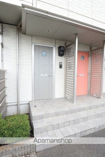 東京都立川市砂川町５丁目[1LDK/52.25m2]のエントランス