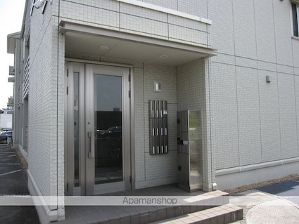 ローゼスポート港町　Ａ棟[1LDK/43.26m2]のエントランス