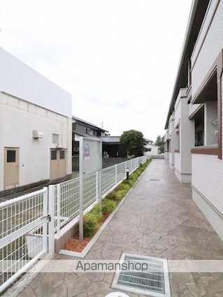 グランプラトⅤ[1LDK/46.06m2]のエントランス2