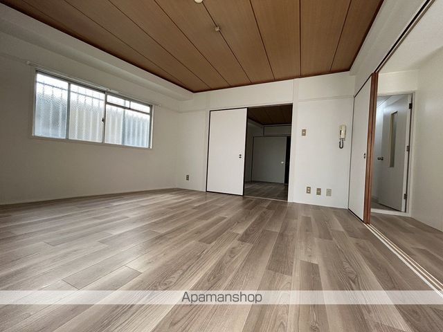 イーストハイム21の内装写真