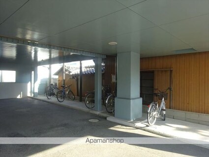 和歌山県和歌山市手平３丁目[1K/16.72m2]の共用部4