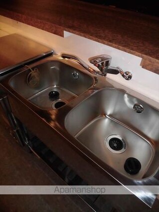 和歌山県和歌山市北ノ新地分銅丁[店舗/39.62m2]の内装