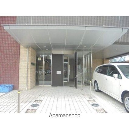 マックヴィラージュ平安[1R/30m2]のエントランス