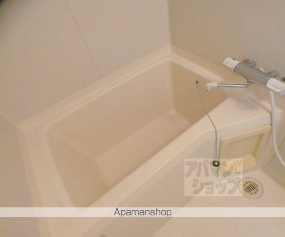 メイプル岩倉の内装写真