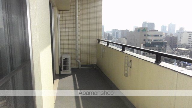 アーデン泉プレミア.の内装写真
