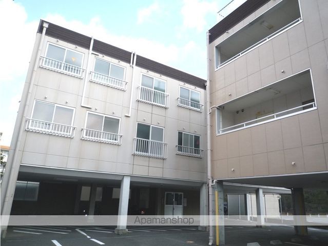 花城ワンルームマンション1号館の外観写真