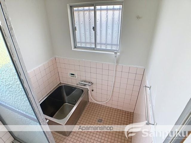 田所一戸建 3号の内装写真