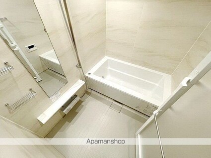 ザ・パークハビオ市ヶ谷ウエスト[2LDK/56.1m2]のバス