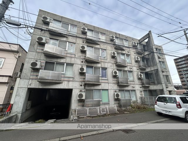 フォーシーズンIの外観写真