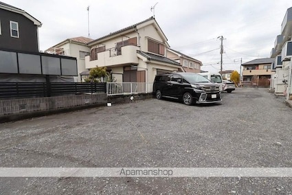 ヴィラ富士見台[3DK/52.99m2]の駐車場1