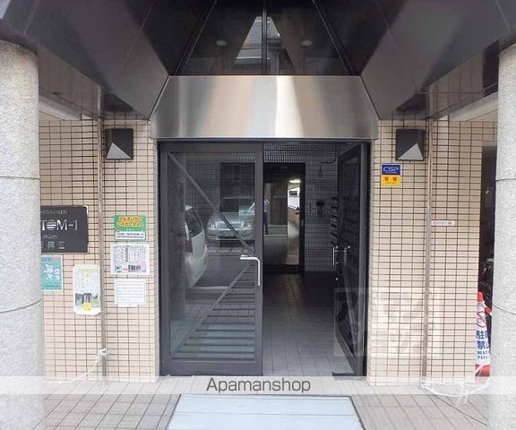 DETOMー1西陣IIIの玄関写真