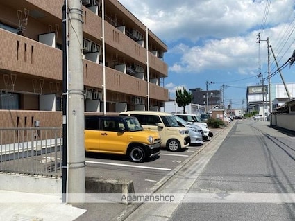 香川県高松市林町[1K/25.12m2]の駐車場