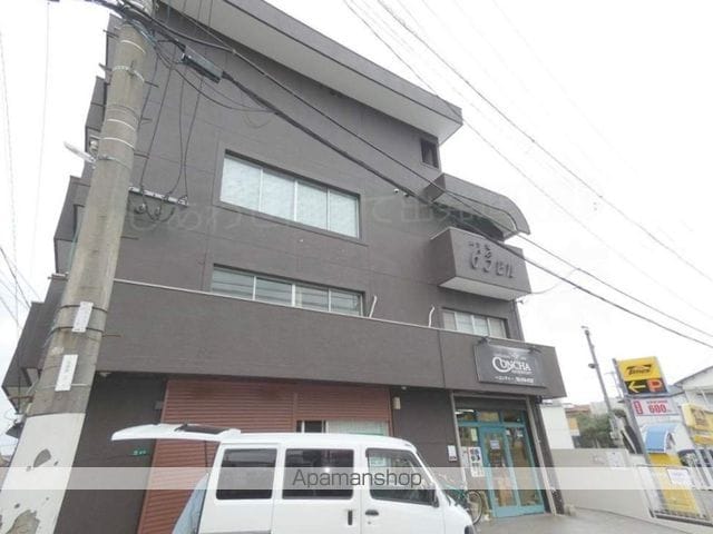 63ビルの外観写真