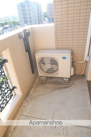 アールズタワー宝が丘の内装写真