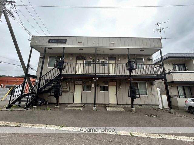 長橋コーポC棟の外観写真