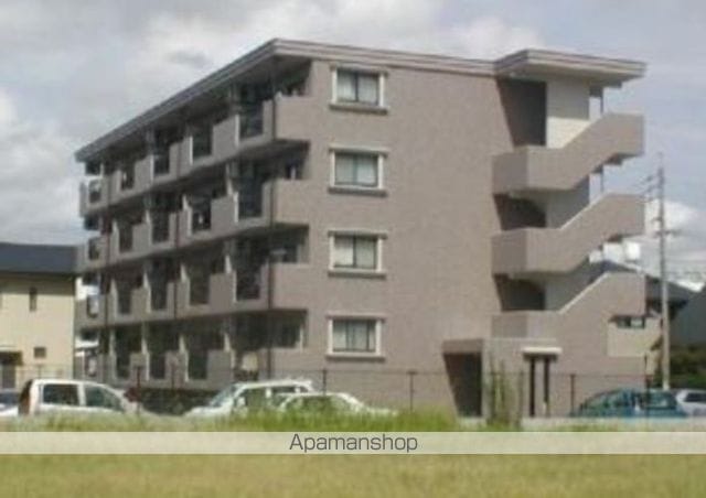 リージングマンションIの外観写真
