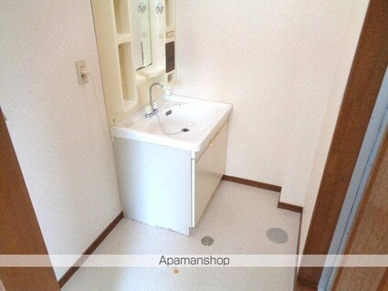 コーポ紅花６号棟[2K/38.9m2]の洗面所