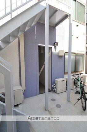 リプロンビギン三軒茶屋Ⅱ[1R/10.26m2]のエントランス