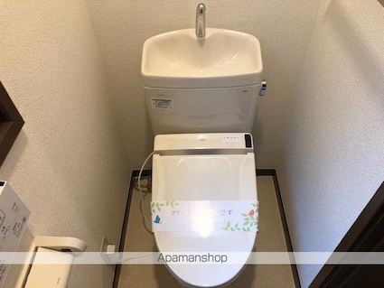 ヴィレッヂ山王[3LDK/69.56m2]のトイレ