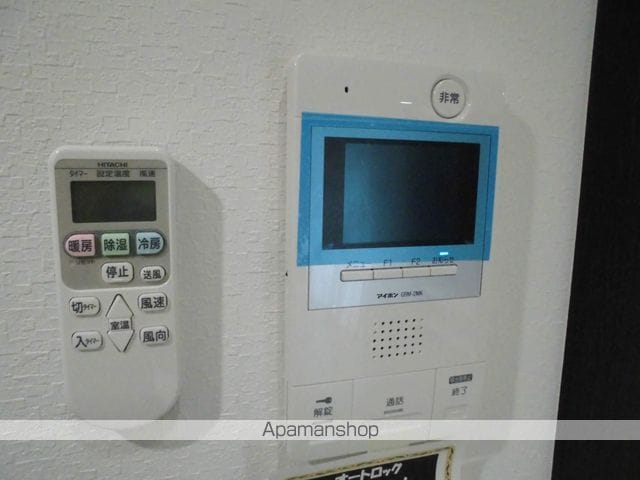 エヌエムキャラントシスの内装写真