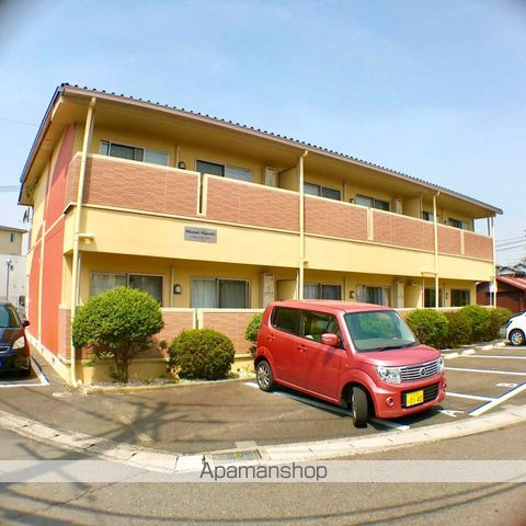 レユスィールコヨシの外観写真