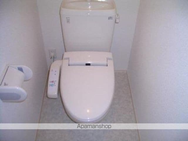 アゼリアIIの内装写真