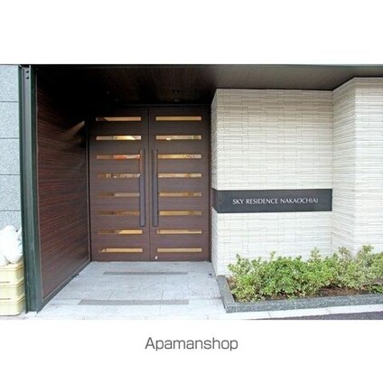 スカイレジデンス中落合[1K/26.48m2]のエントランス