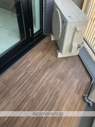 LOG上野駅前の内装写真