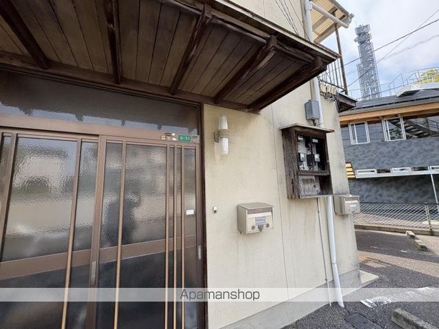 松原上之町ハウスNの玄関写真