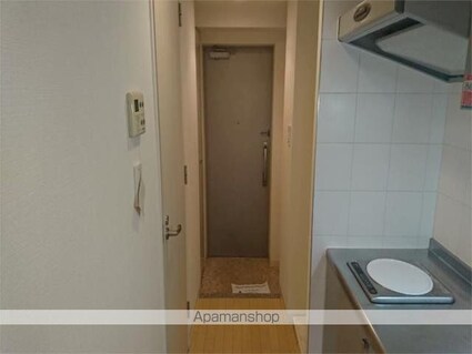 ロアール大山[1K/30.3m2]の玄関