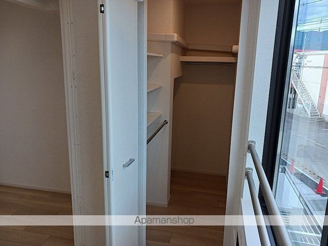 ヒカルサ甲府住吉 サウスの内装写真