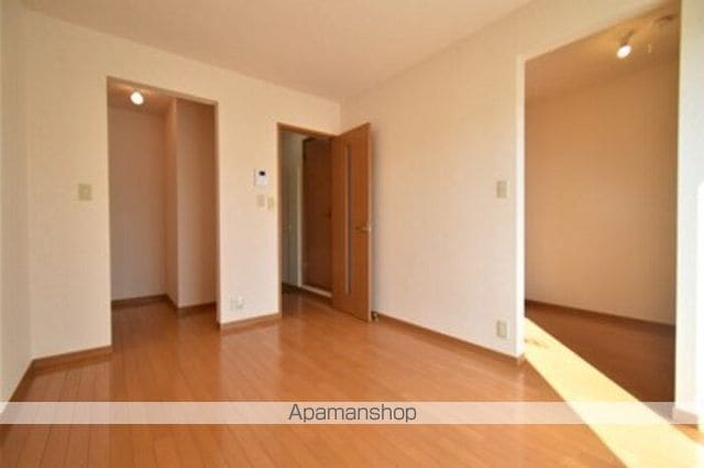アークグレイスの内装写真