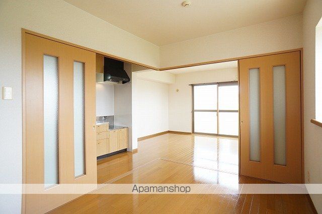 GRAND COLLINEの内装写真