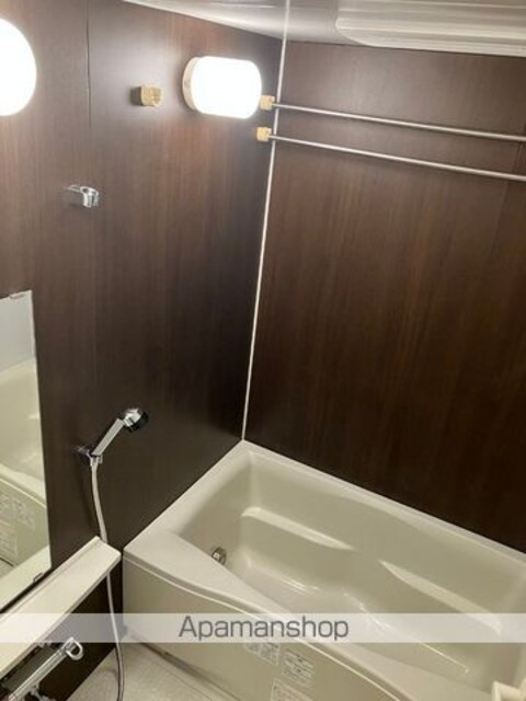 カスタリア荒川[2LDK/60m2]のバス
