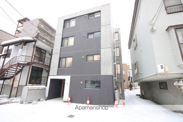 札幌市東西線 東札幌駅 徒歩5分 4階建 築6年の外観写真