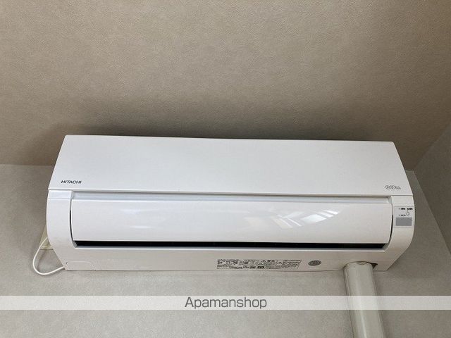 レジュイール東中通の内装写真